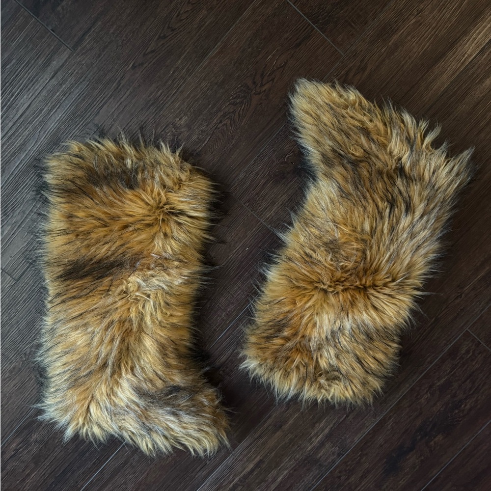 Faux Fur Leg Warmers